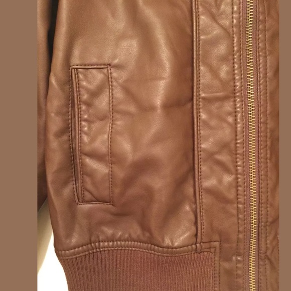 Xhilaration Faux Leather Jacket Brown. Size Medium - Picture 4 of 7